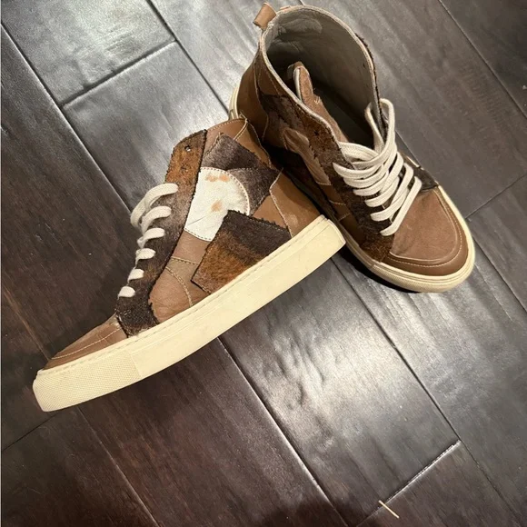 Modern Vintage Brown and Tan Athletic Shoes - Picture 5 of 6